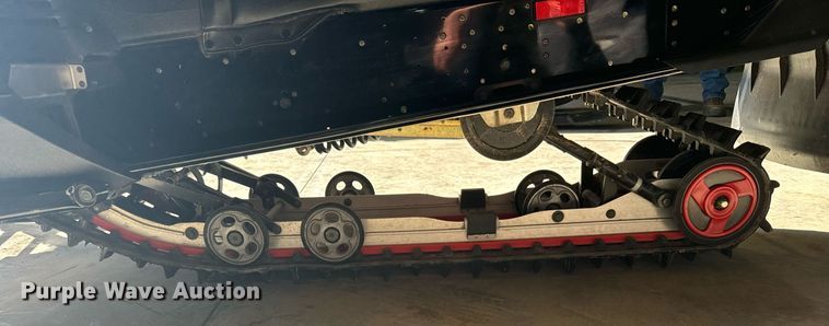 image for item DX3815 2000 Yamaha Phazer 500 snowmobile