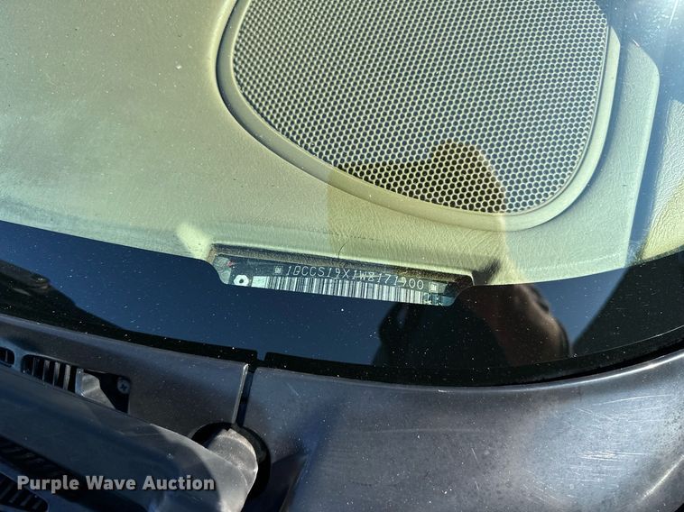 image for item EG2232 1998 Chevrolet S10 Ext. Cab pickup truck