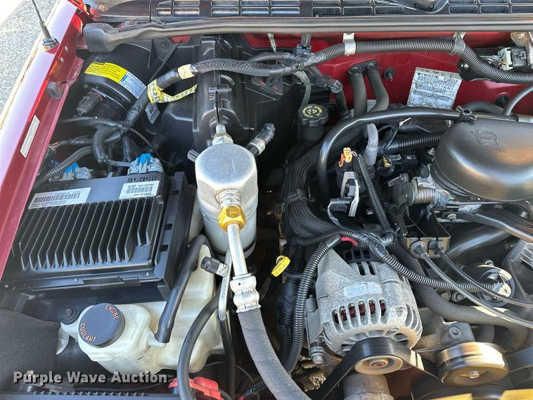 image for item EG2232 1998 Chevrolet S10 Ext. Cab pickup truck