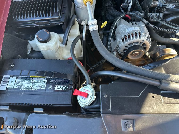 image for item EG2232 1998 Chevrolet S10 Ext. Cab pickup truck