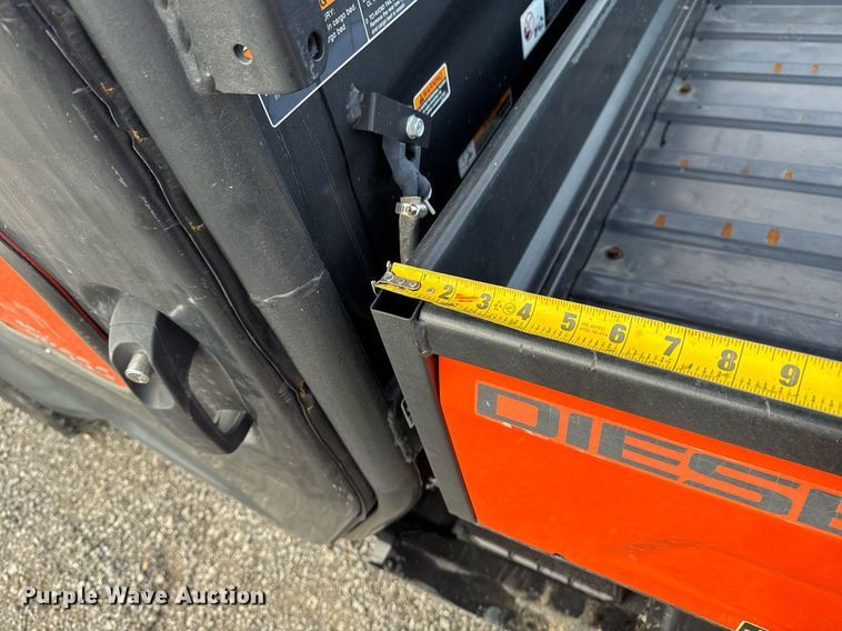 image for item EG2243 2019 Kubota RTV-X1100C utility vehicle