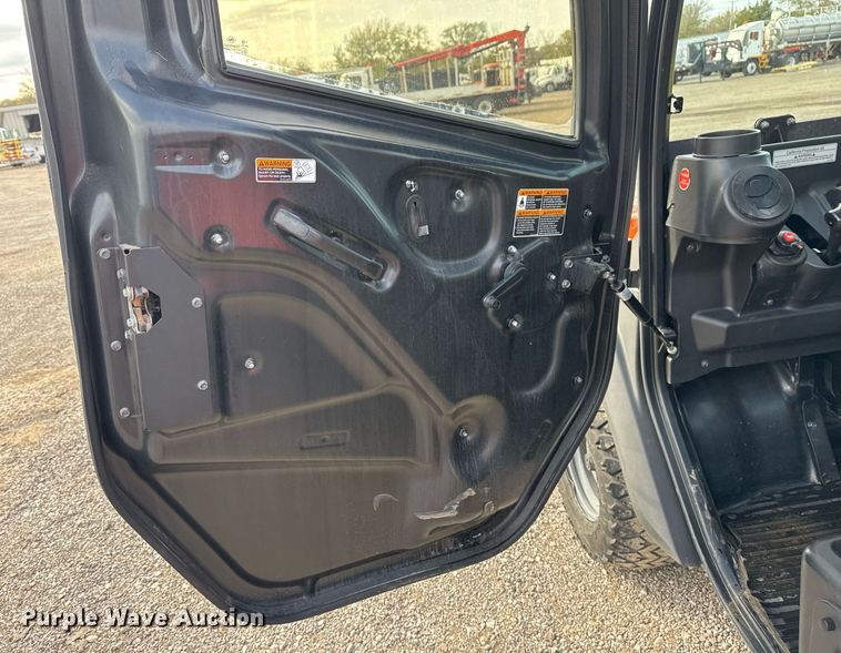 image for item EG2243 2019 Kubota RTV-X1100C utility vehicle