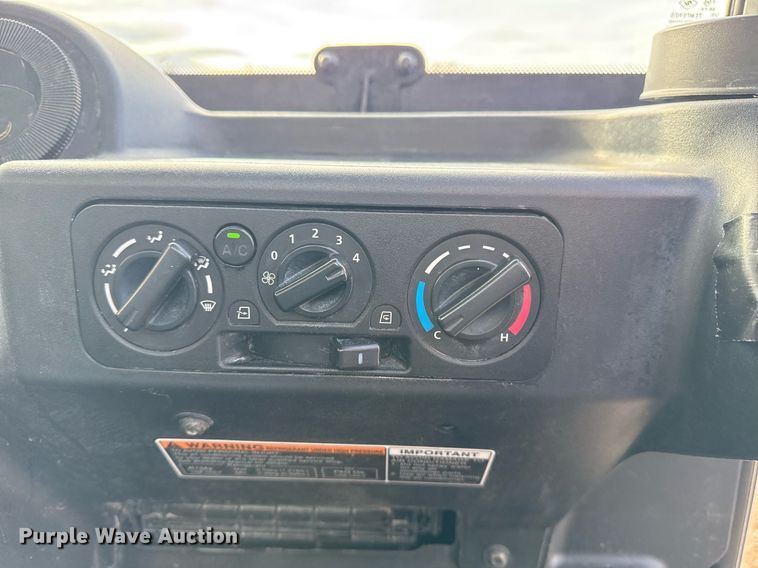 image for item EG2243 2019 Kubota RTV-X1100C utility vehicle