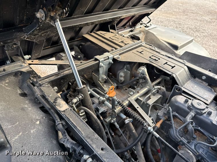 image for item EG2243 2019 Kubota RTV-X1100C utility vehicle