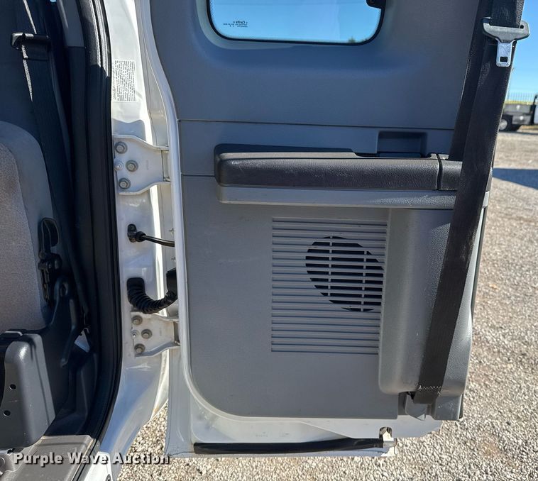 image for item EG2278 2012 Ford F550 Super Duty truck cab and chassis