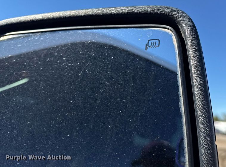 image for item EG2278 2012 Ford F550 Super Duty truck cab and chassis