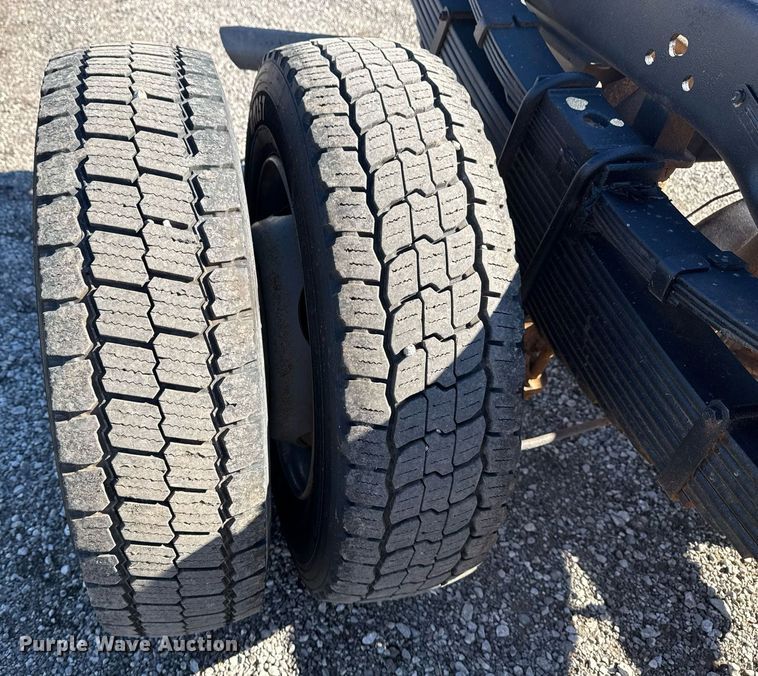 image for item EG2278 2012 Ford F550 Super Duty truck cab and chassis