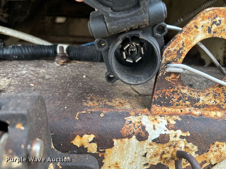 image for item EG6855 2006 International 4300 SBA bucket truck