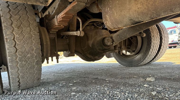 image for item EG6954 2002 Ford F550 utility / service truck