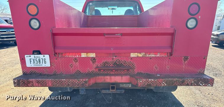 image for item EG6954 2002 Ford F550 utility / service truck