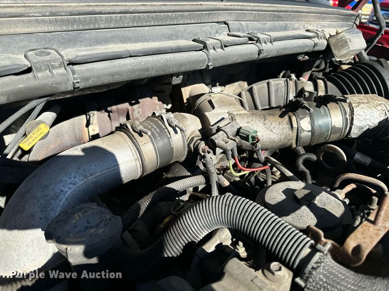 image for item EG6954 2002 Ford F550 utility / service truck