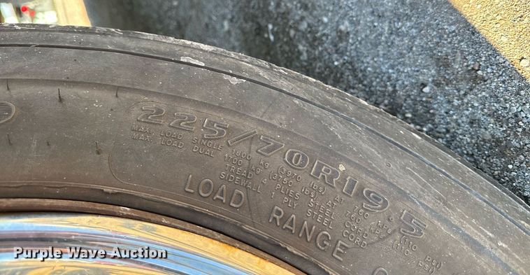 image for item EG6954 2002 Ford F550 utility / service truck