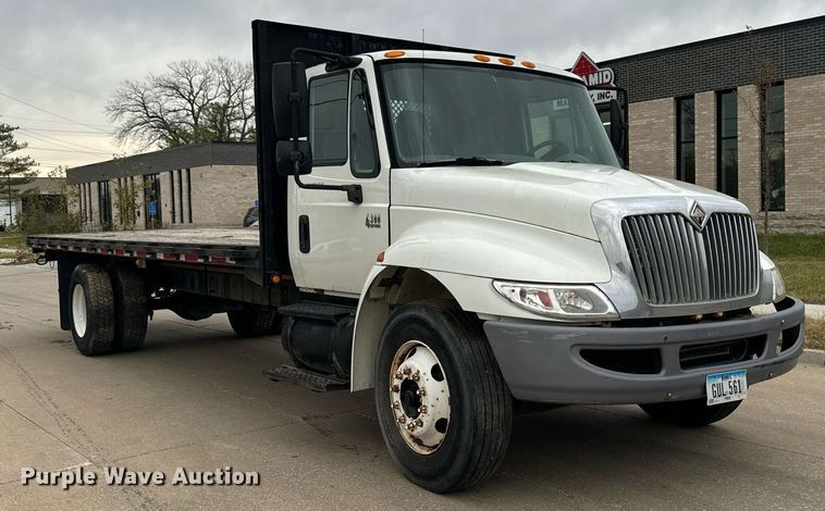 image for item EG6957 2007 International 4300 SBA flatbed truck
