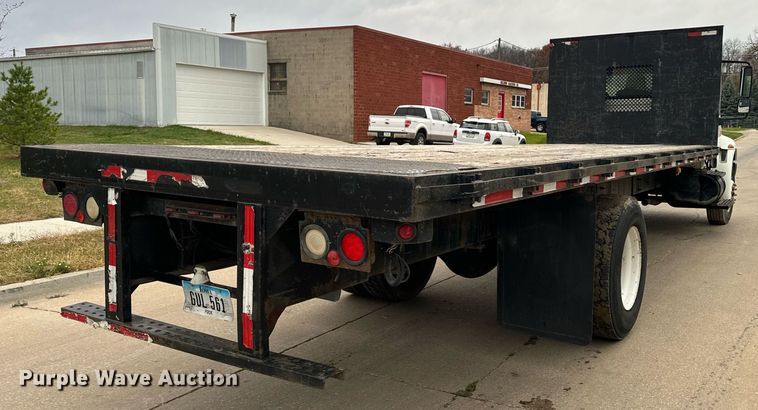 image for item EG6957 2007 International 4300 SBA flatbed truck