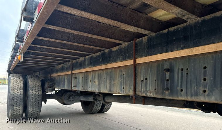 image for item EG6957 2007 International 4300 SBA flatbed truck