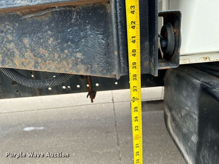 image for item EG6957 2007 International 4300 SBA flatbed truck