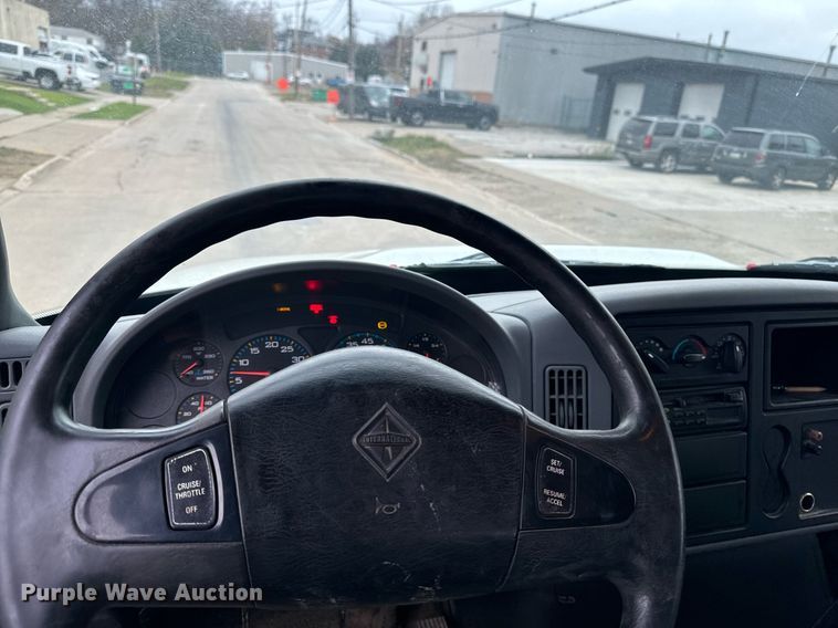 image for item EG6957 2007 International 4300 SBA flatbed truck