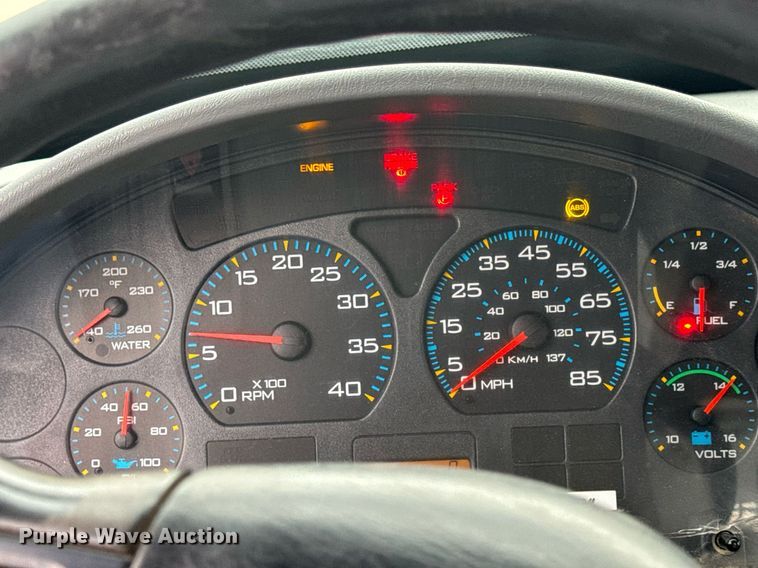 image for item EG6957 2007 International 4300 SBA flatbed truck