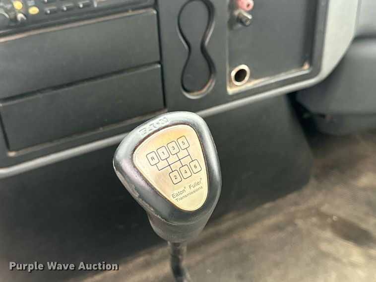 image for item EG6957 2007 International 4300 SBA flatbed truck