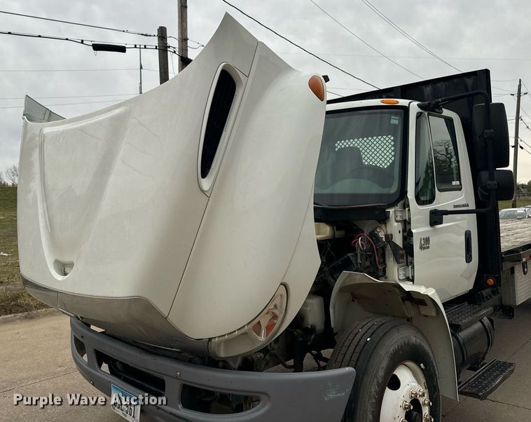 image for item EG6957 2007 International 4300 SBA flatbed truck