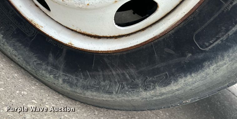 image for item EG6957 2007 International 4300 SBA flatbed truck