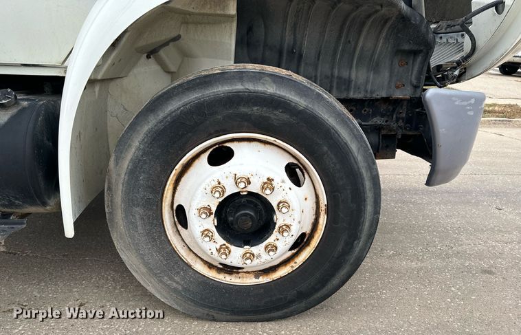 image for item EG6957 2007 International 4300 SBA flatbed truck