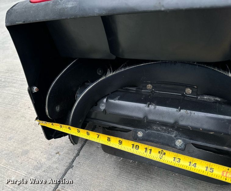 image for item EG6958 2007 Toro 38602 snow blower