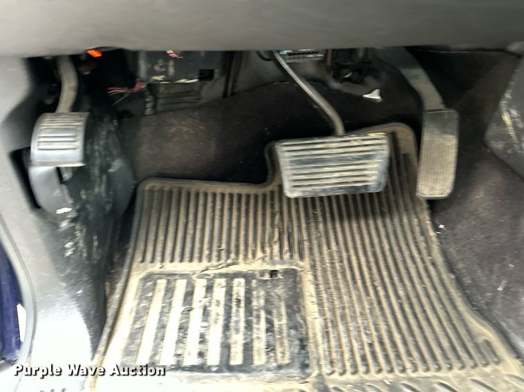 image for item EG6959 2010 Chevrolet Silverado 1500 Crew Cab pickup truck