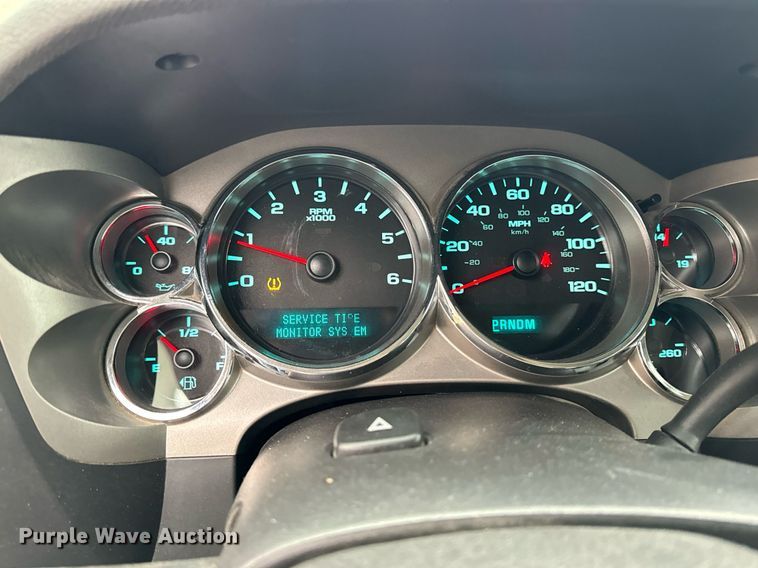 image for item EG6959 2010 Chevrolet Silverado 1500 Crew Cab pickup truck