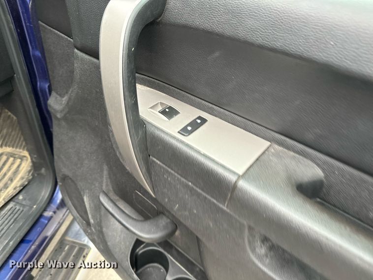 image for item EG6959 2010 Chevrolet Silverado 1500 Crew Cab pickup truck