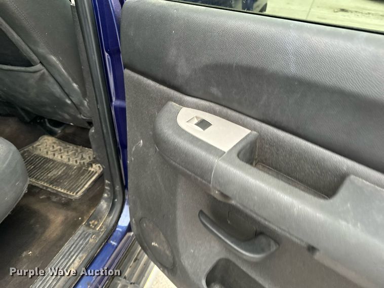 image for item EG6959 2010 Chevrolet Silverado 1500 Crew Cab pickup truck