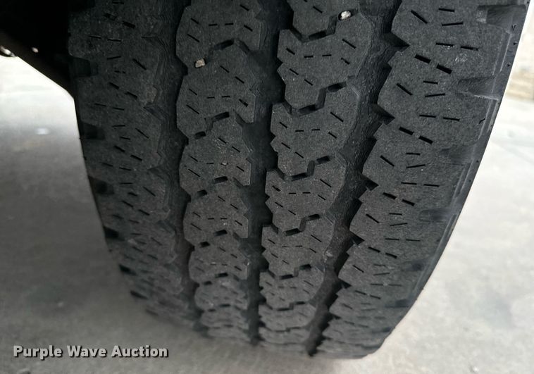 image for item EG6959 2010 Chevrolet Silverado 1500 Crew Cab pickup truck