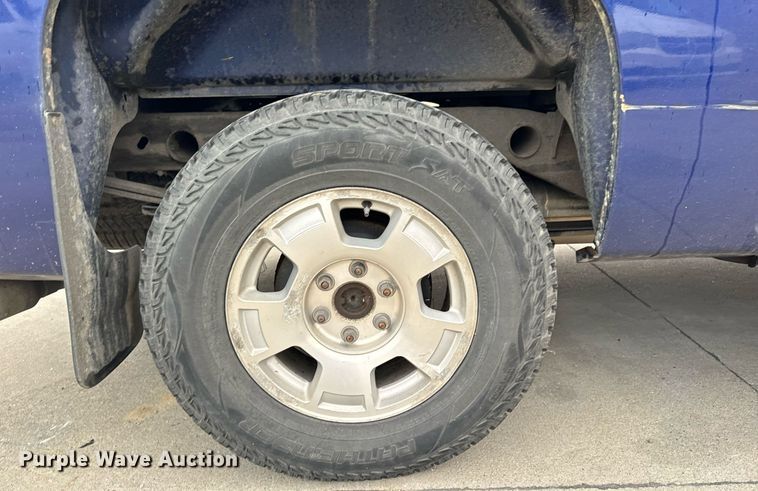 image for item EG6959 2010 Chevrolet Silverado 1500 Crew Cab pickup truck