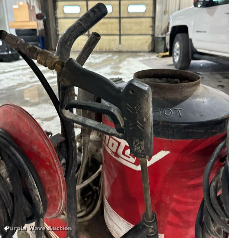 image for item EG6966 Hotsy 550B pressure washer