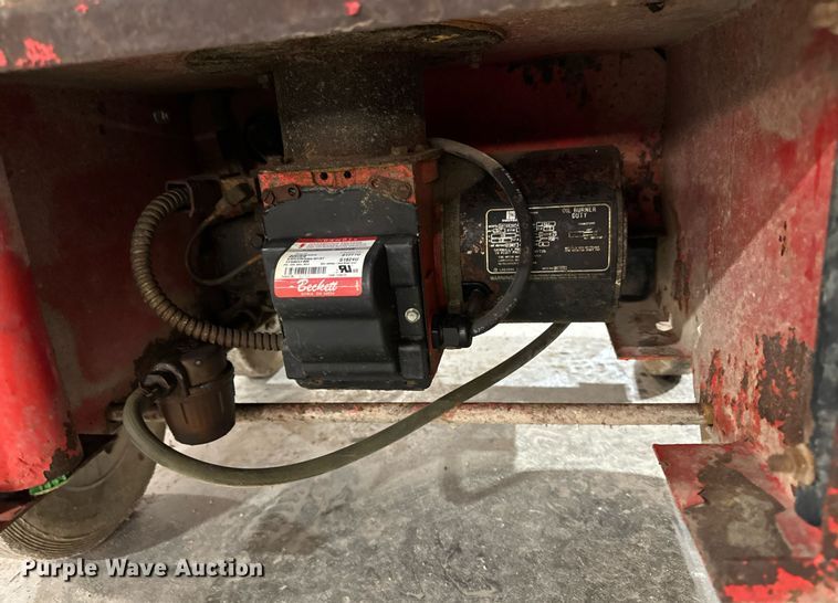 image for item EG6966 Hotsy 550B pressure washer