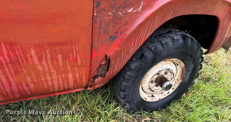 image for item EG6974 1960 Ford F100 pickup truck