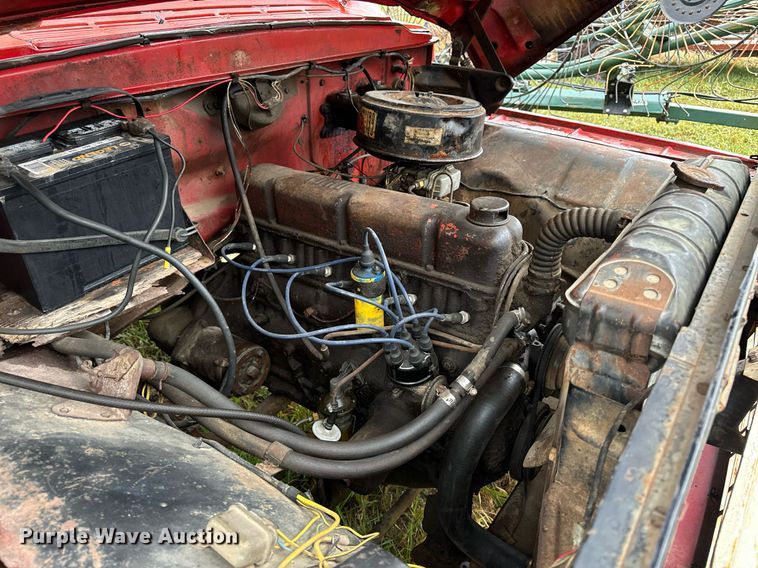 image for item EG6974 1960 Ford F100 pickup truck