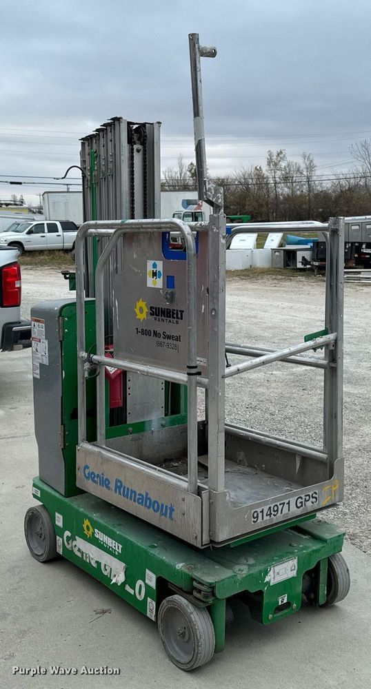 image for item EG7016 2016 Genie GR-20 vertical lift