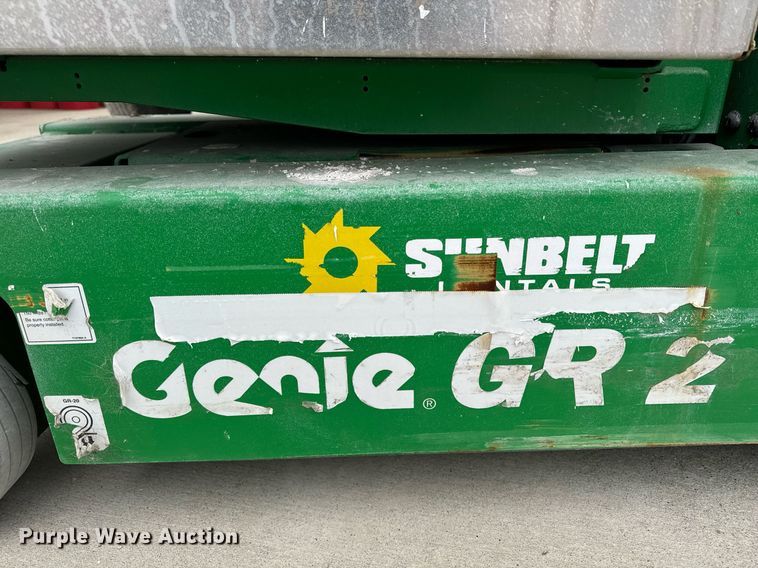 image for item EG7016 2016 Genie GR-20 vertical lift