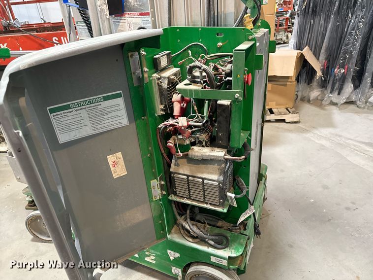 image for item EG7016 2016 Genie GR-20 vertical lift