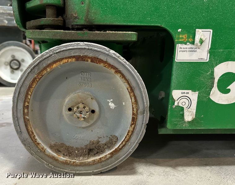 image for item EG7016 2016 Genie GR-20 vertical lift