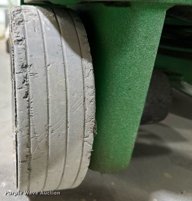 image for item EG7016 2016 Genie GR-20 vertical lift