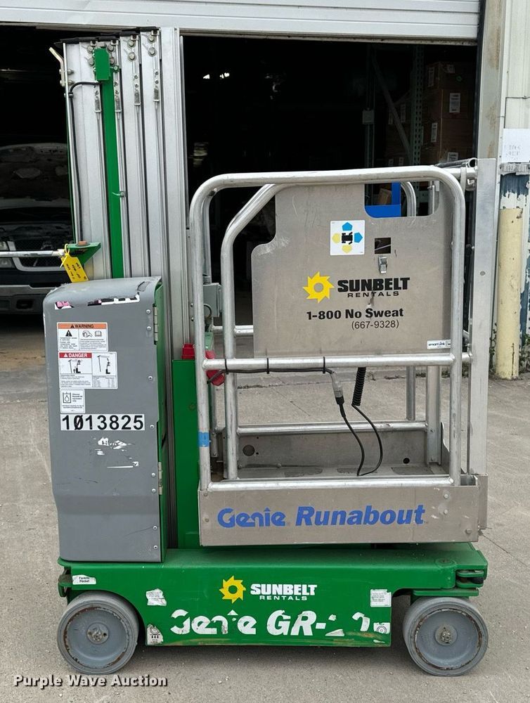 image for item EG7017 2017 Genie GR-20 vertical lift