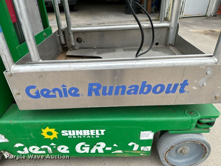 image for item EG7017 2017 Genie GR-20 vertical lift