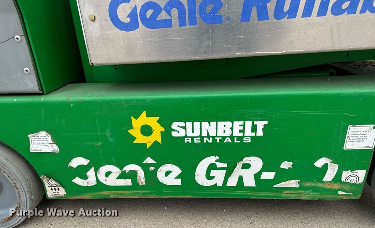 image for item EG7017 2017 Genie GR-20 vertical lift