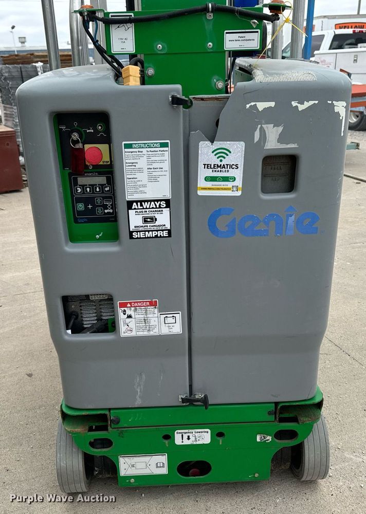 image for item EG7017 2017 Genie GR-20 vertical lift