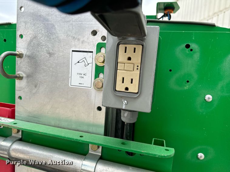 image for item EG7017 2017 Genie GR-20 vertical lift