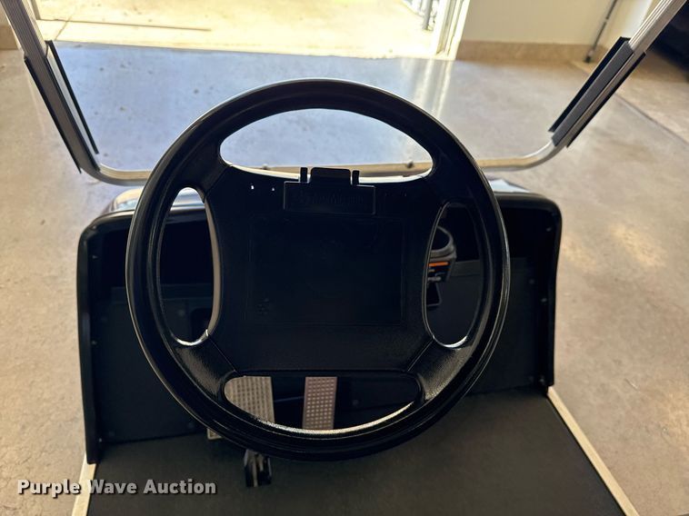 image for item EG7886 2003 Yamaha G22A golf cart