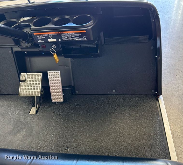 image for item EG7886 2003 Yamaha G22A golf cart