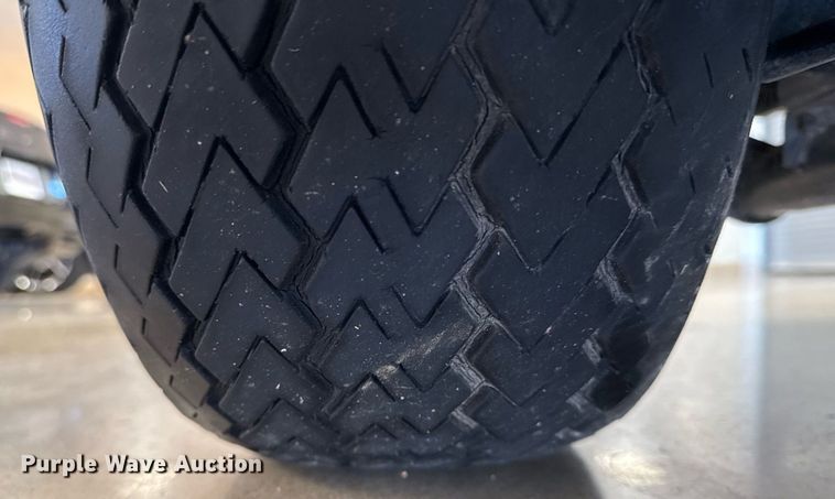 image for item EG7886 2003 Yamaha G22A golf cart